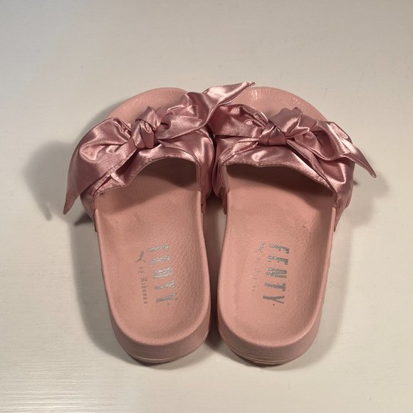 Puma Fenty by Rihana Pink Bow Slide Sandals Women Size 7.5 - Picture 2 of 7